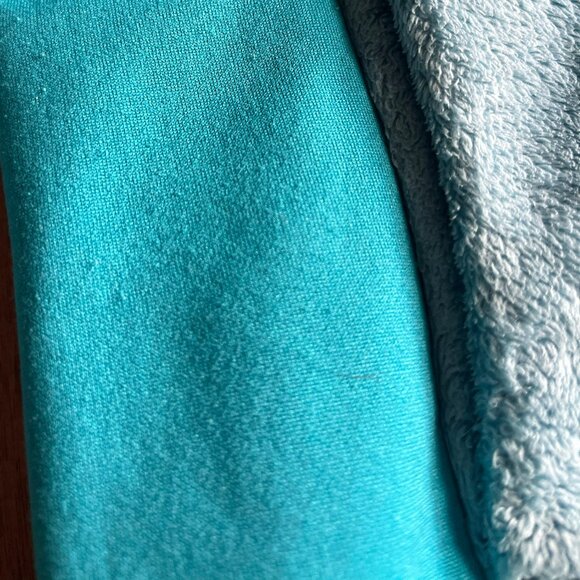 The North Face teal crossover fleece hoodie - Picture 11 of 12